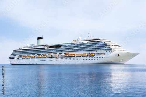 cruise ship