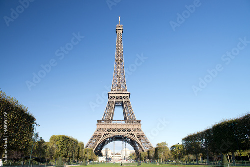 Autumn in Paris - Eiffel tower