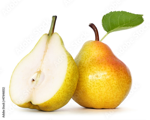 pear isolated on white background