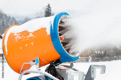 snow cannon, snow powder making