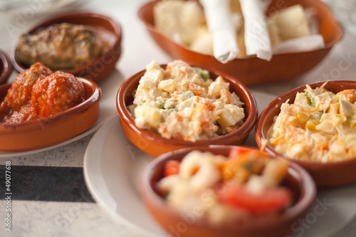 tapas Hiszpania przekąski małe danie przysmak jedzenie kuchnia