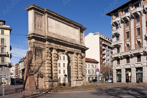 Milano - Porta Romana - Piazza Medaglie d'Oro