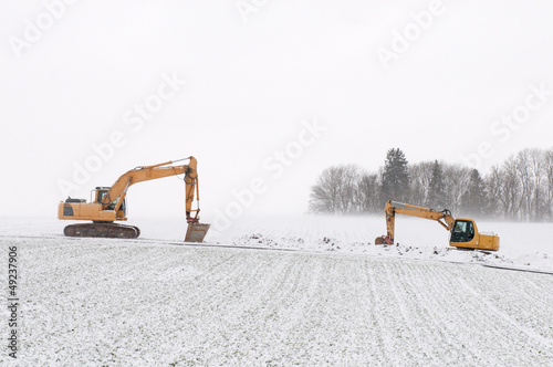 Bagger im Schnee 7