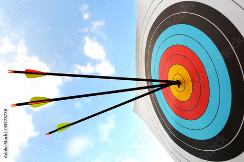 Arrow hit goal ring in archery target