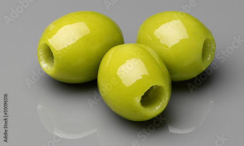 pitted olives