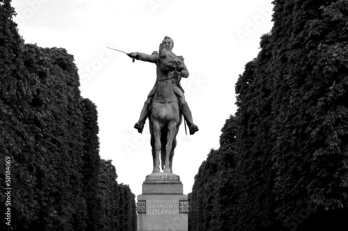 Paris, Simón Bolivar