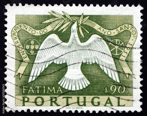 Postage stamp Portugal 1951 Dove, Fatima, Holy Year