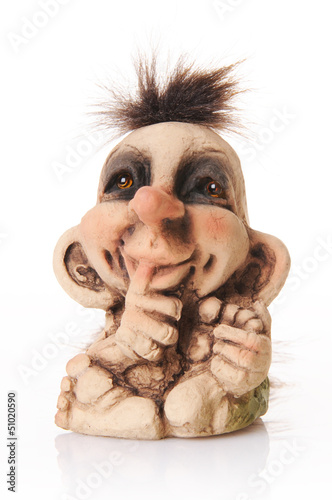 Norweski troll dziecko z palcem w buzi