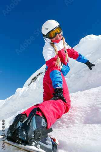 Adolescente snowboard