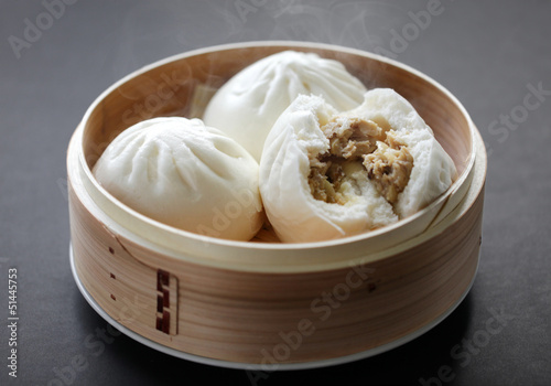 steamed pork buns, chinese dim sum