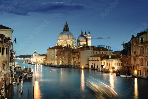 Kanał Grande i bazyliki Santa Maria della Salute, Wenecja, Włochy