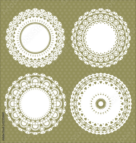 Set for round lace doily