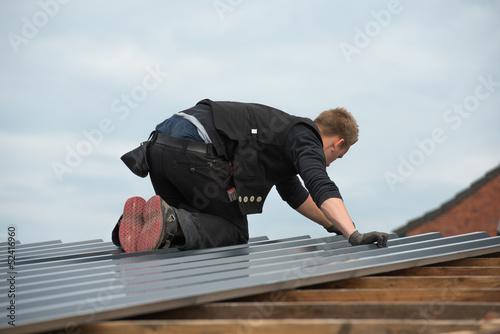 Dachdecker auf Trapezblech 1750