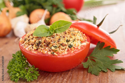 provencal tomato and ingredients