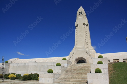 Ossuaire de douaumont Verdun Meuse Cimetière