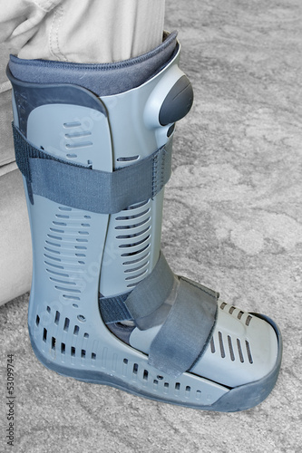 Compression boot or soft cast footwear