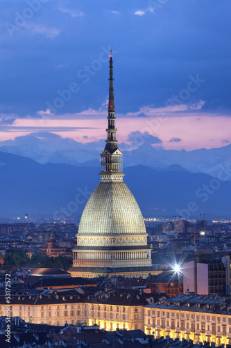 Mole Antonelliana di notte (verticale), Torino (Piemonte)