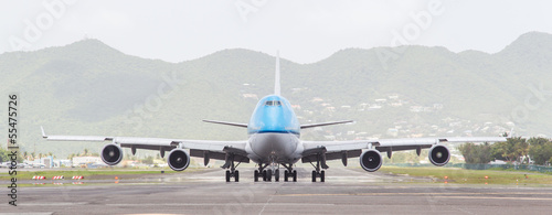 ST MARTIN, ANTILLES - JULY 19, 2013: Boeing 747 aircraft on ther