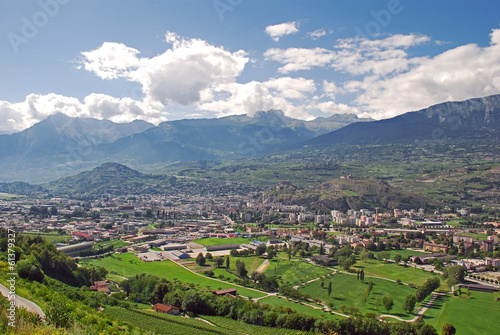 Sion (Sitten) , die Hauptstadt des Kantons Valais (Wallis)