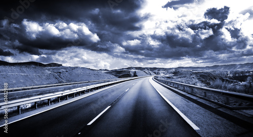 Paisaje de carretera.Concepto de viaje en carretera.