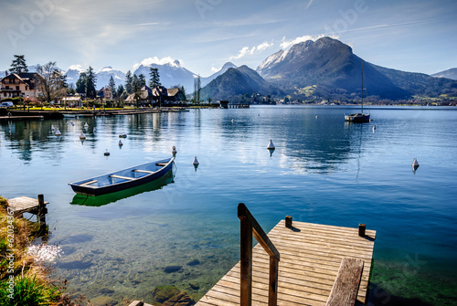 Lac d'Annecy rive est et baie de Talloires