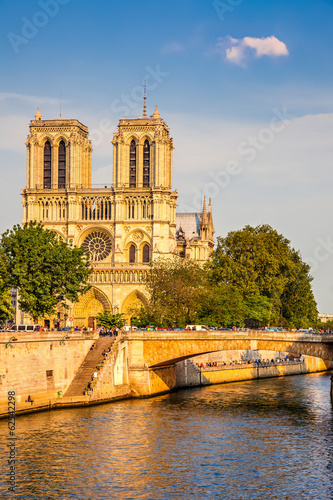 Notre Dame de Paris at sunset