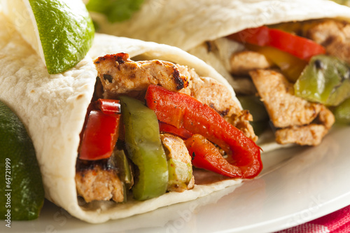 Homemade Chicken Fajitas with Vegetables