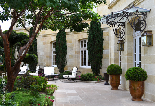 Terrace, Formal Garden, Mansion, Doors, Inner Court