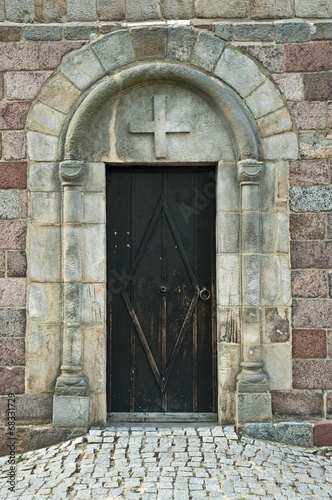 Portal romański kościoła