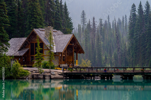 emerald lake lodge