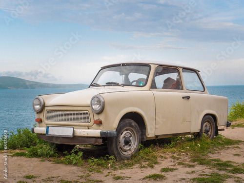 Trabant am Strand