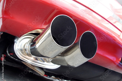 Car exhaust muffler