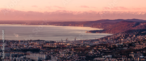 Trieste e Alpi da San Servolo