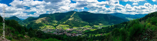 Vallée et montagne