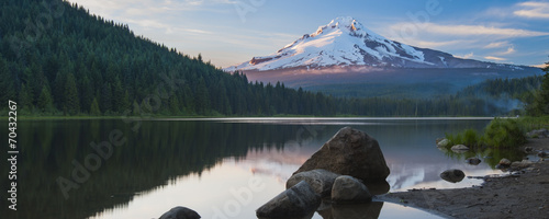 Volcano mountain Mt. Hood, in Oregon, USA.