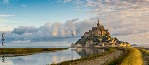 Panoramic view at morning Mont Saint-Michel