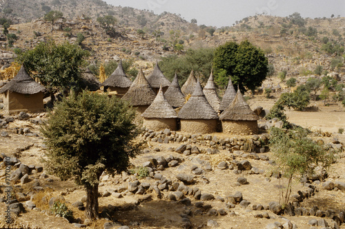 case tipiche etnia maga parco nazionale waza camerun del nord