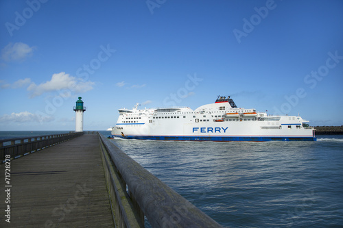 Bateau Ferry Port de Calais