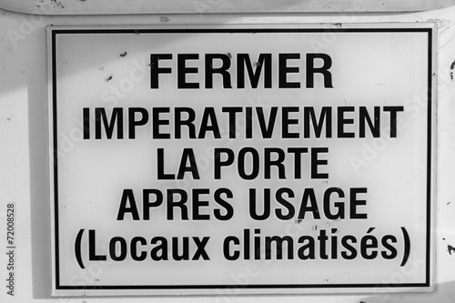 fermer la porte