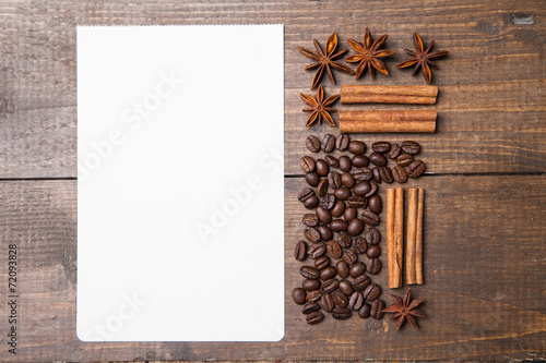 blank paper for recipes with coffee and spices