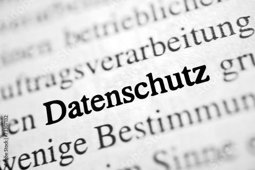 Datenschutz - schwarz-weiß Text