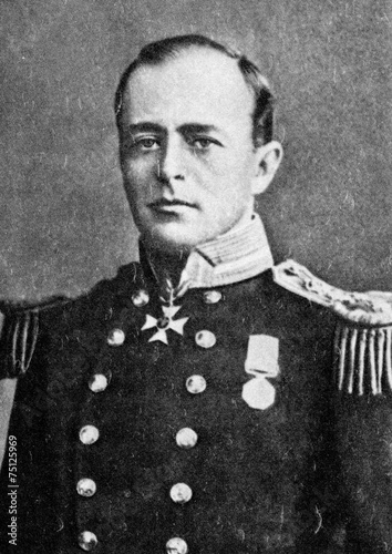 Robert Falcon Scott, British Royal Navy officer and explorer