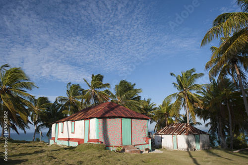 Traditionelle Häuser, Kuhinsel (Île à Vache), Haiti