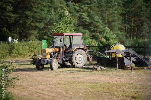 Ciągnik C-330 Traktor Trzydziestka