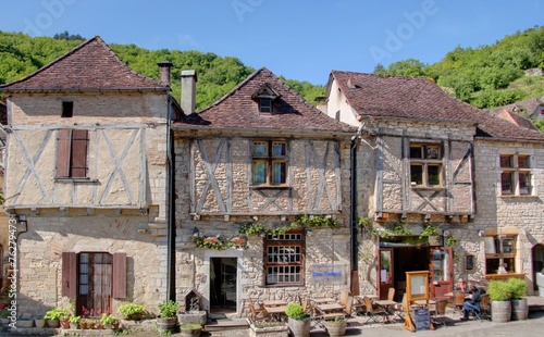 village de saint cirq lapopie