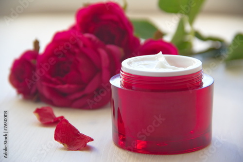 Face cream with rose oil