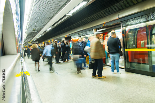 London Train Tube underground station Blur people movement