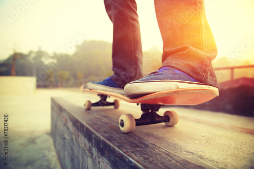 skateboarding legs 