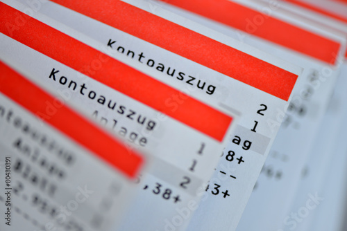 Kontoauszug, Bank, Girokonto, Dispo, Zinsen, Sparen, Geld