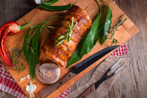 meat roulade with bear allium filling